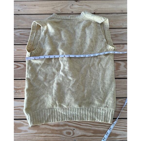 Pitlochry Of Scotland Vintage Wool Vest Sweater Size Large Yellow Button Front - Picture 6 of 6